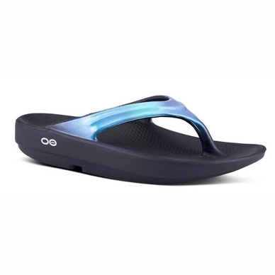 Oofos flip deals flops